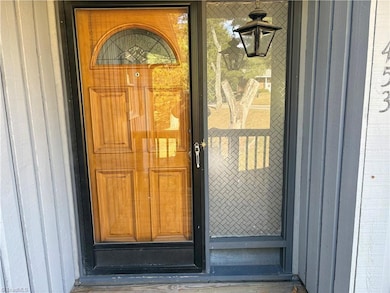 453 Ledford Cir, High Point, NC 27265 - photo 2