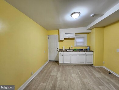 1822 N Chapel St, Baltimore, MD 21213 - photo 4