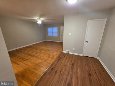 3921 Lankenau Ave unit 2F, Philadelphia, PA 19131 - photo 3