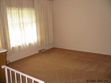 105 Wilkins Ave, Albany, NY 12205 - photo 5