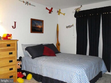 13960 Lightburn Ln, Centreville, VA 20121 - photo 6