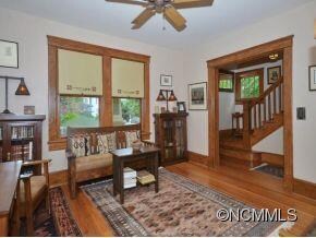 Kitchen with Granite