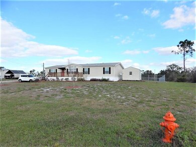 539 Central Ave, Frostproof, FL 33843 - photo 2