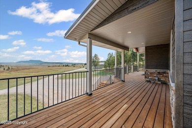 06-141 Broad Axe Road-29