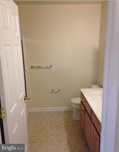 27 Green St unit 2, Souderton, PA 18964 - photo 5