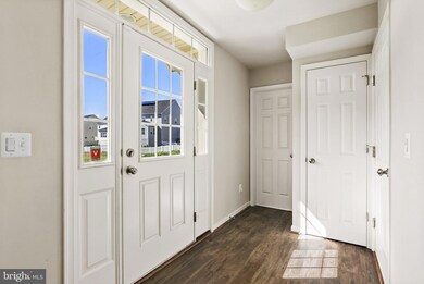 100 Splendor Garden Way, Stephenson, VA 22656 - photo 5