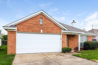 4550 Cedargreen Cove, Memphis, TN 38128 - photo 2