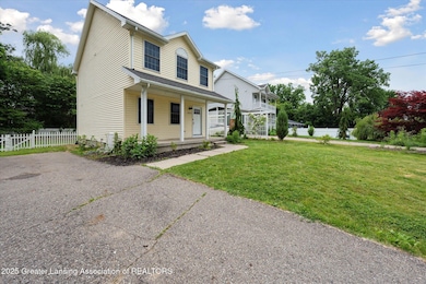 02-5913-Shaw-St-Haslett-MI-48840-WindowS