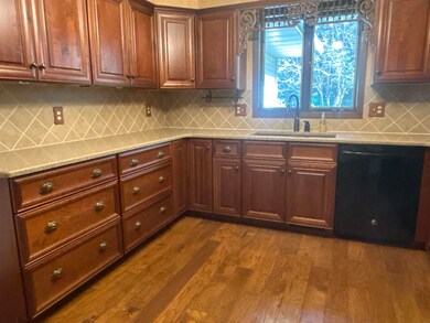 506 Pine Crest Dr, Decorah, IA 52101 - photo 7