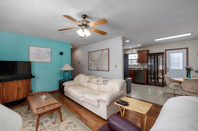 519 Wilson Way-26