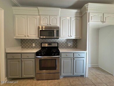 pecan kitchen 1