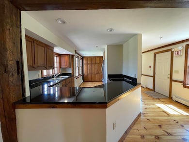 454 Main St, Fremont, NH 03044 - photo 4