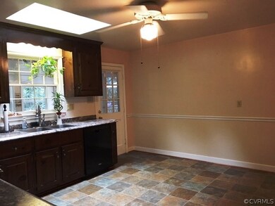 11420 Chalkley Rd, Chesterfield, VA 23831 - photo 7