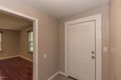 7117 Oakwood Dr, Jacksonville, FL 32211 - photo 6