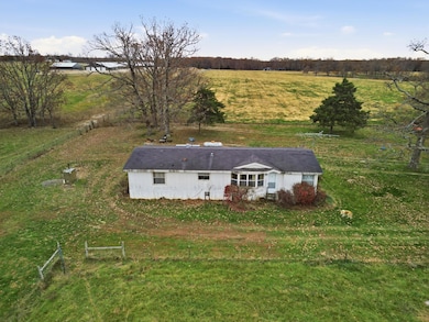 10510 Boulder Rd, Mountain Grove, MO 65711 - photo 7