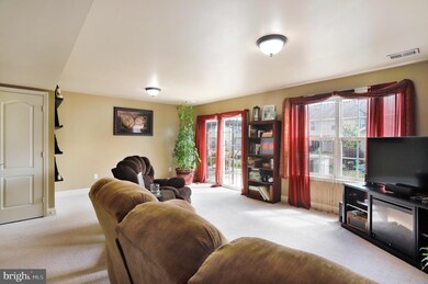 241 Whitley Dr, Chambersburg, PA 17201 - photo 4