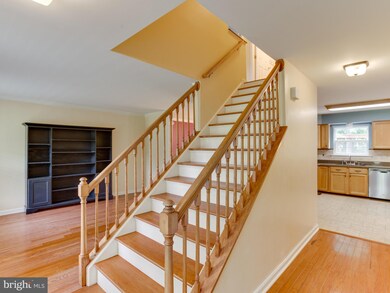 1461 Abbey Ln, Huntingtown, MD 20639 - photo 2