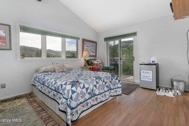 River Oaks A410-016