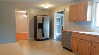 All Stainless Steel Appliances!