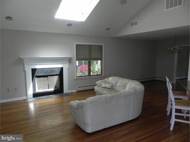 12 Lions Dr, Morrisville, PA 19067 - photo 6