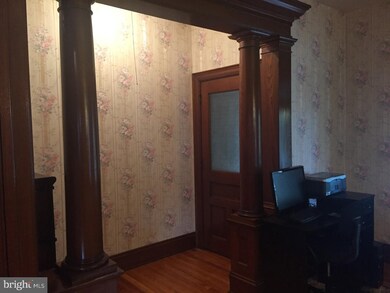 612 Juniper St, Quakertown, PA 18951 - photo 2