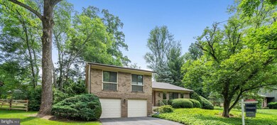 908 Twin Oaks Dr, Potomac, MD 20854 - photo 3