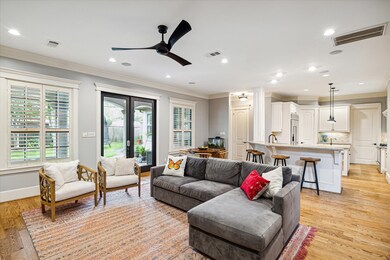 1719 Lamonte Ln, Houston, TX 77018 - photo 3