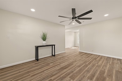 264 Parker Rd, Houston, TX 77076 - photo 4