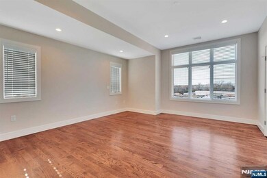 1547 11th St unit B, Fort Lee, NJ 07024 - photo 5