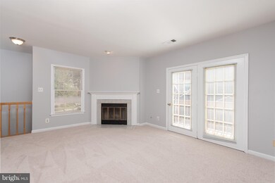 4055 Chetham Way, Woodbridge, VA 22192 - photo 3