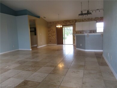 1905 NE 2nd Place, Cape Coral, FL 33909 - photo 3
