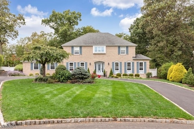 25 Oechsner Ct, Berkeley Heights, NJ 07922 - photo 2