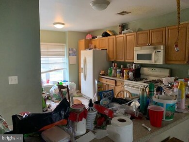 35 Oakland Bay Ct, Little Egg Harbor Township, NJ 08087 - photo 2