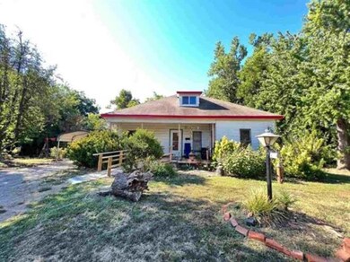 1223 E Broadway St, Cushing, OK 74023 - photo 2