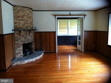 14632 Peach Orchard Rd, Silver Spring, MD 20905 - photo 6