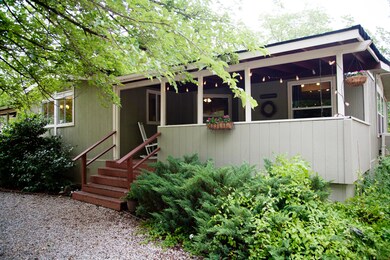 porch right