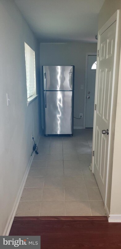 906 Opus Ave, Capitol Heights, MD 20743 - photo 3