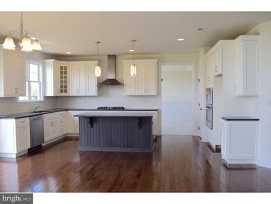 345 Alexander Dr, Telford, PA 18969 - photo 6