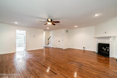 5527 Forest Lake Dr-22