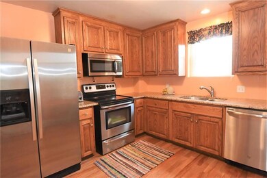 813 5th St, Whitehall, PA 18052 - photo 6