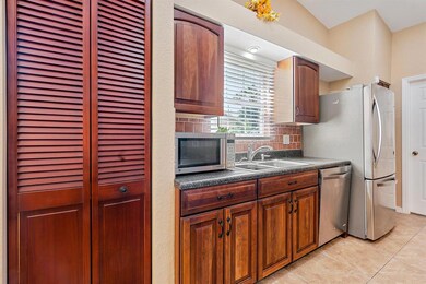 4829 Marbella Rd S-8