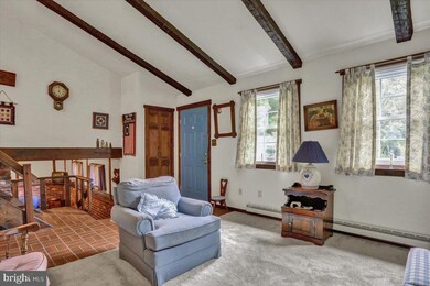 1435 Logan St, Reading, PA 19607 - photo 4