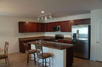 10232 W Watkins St, Tolleson, AZ 85353 - photo 7