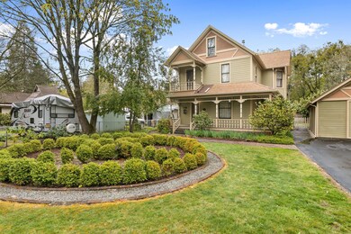 730 NW 2nd St, Grants Pass, OR 97526 - photo 4