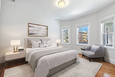 60 Lithgow St unit 2, Dorchester Center, MA 02124 - photo 7