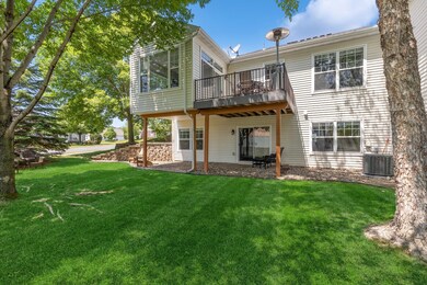 Fantastic end unit townhome offers PERFECT one level living in a convenient locale!