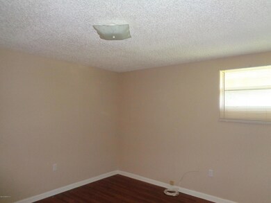 5164 Alpha Ave unit 1 (REAR), Jacksonville, FL 32205 - photo 6
