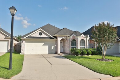 15926 Collinsville Dr, Tomball, TX 77377 - photo 2