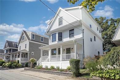 102 Third St, Newport, RI 02840 - photo 2