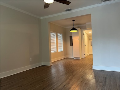 216 Hugh St, Sinton, TX 78387 - photo 2